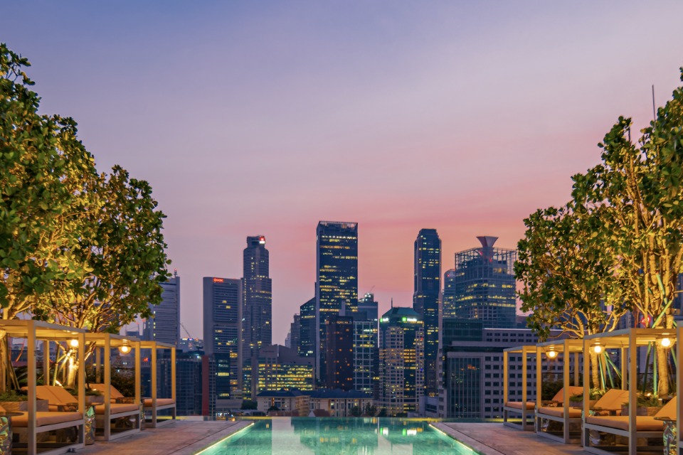 Canyon Club Pool Party | Offers | Mondrian Singapore